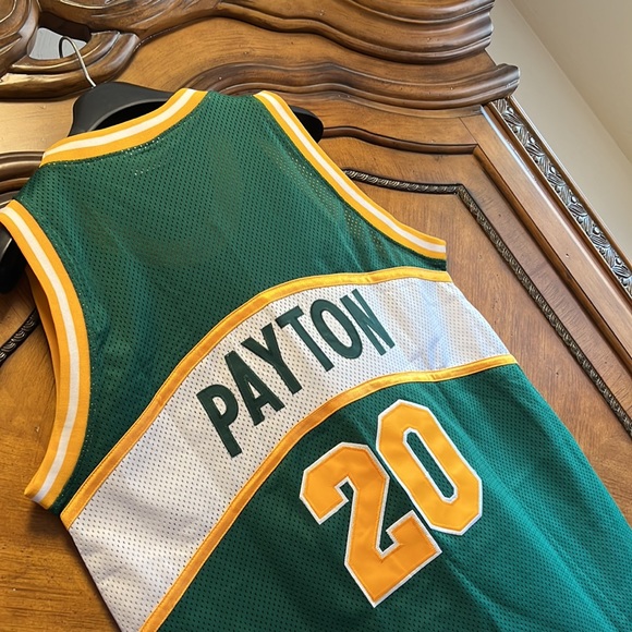 Throwback Mitchell & Ness NBA Seattle Super Sonic Gary Payton #20 Green Jersey - Picture 3 of 8